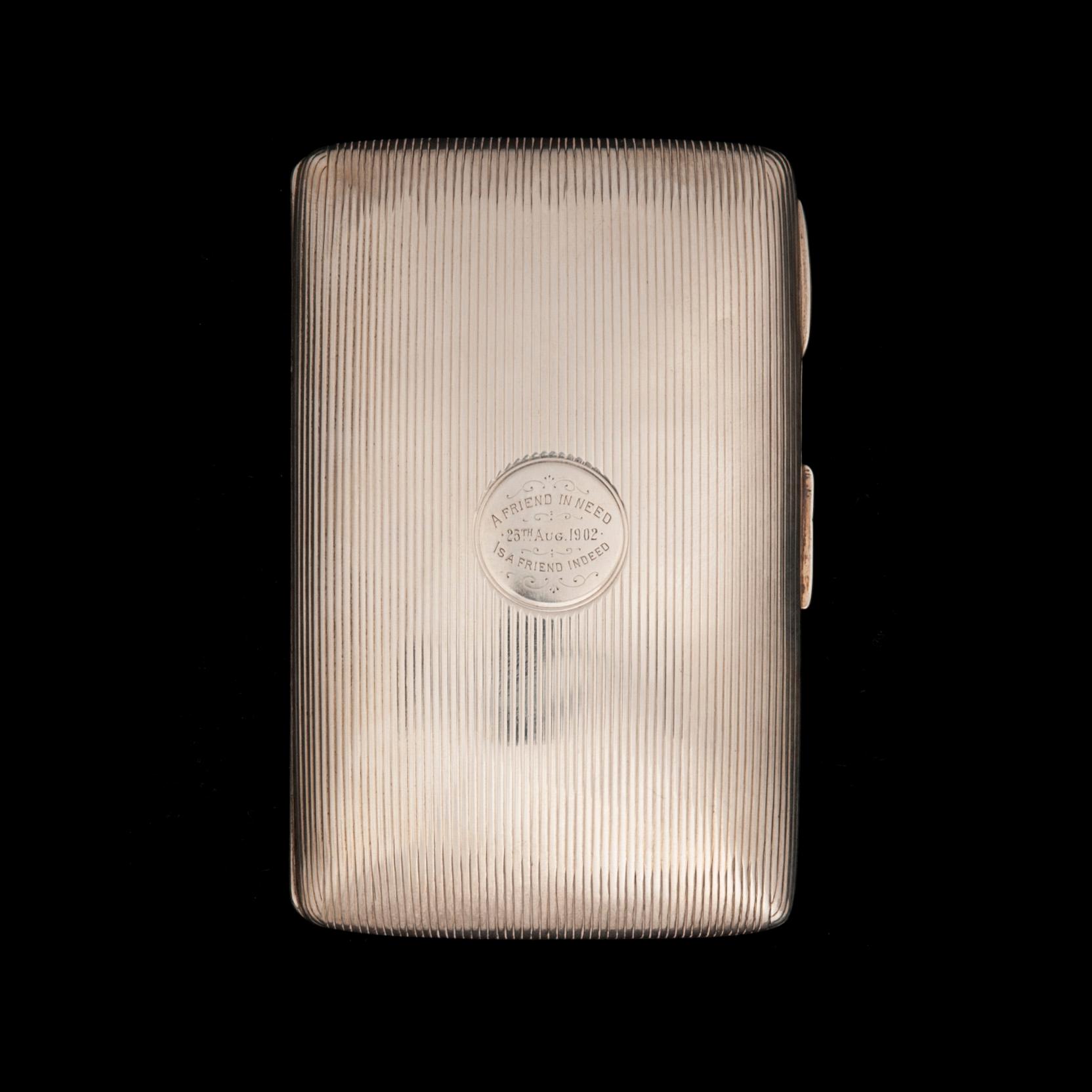 CIGARRETUI, silver, Birmingham 1896, vikt 169 g.