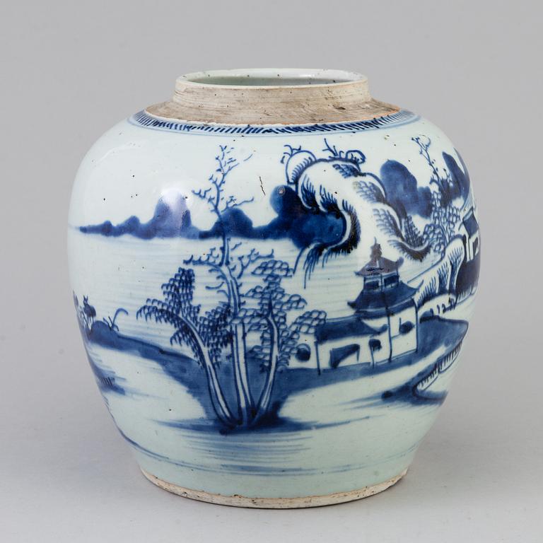 A blue and white jar, Qing dynasty, late 18th Century.