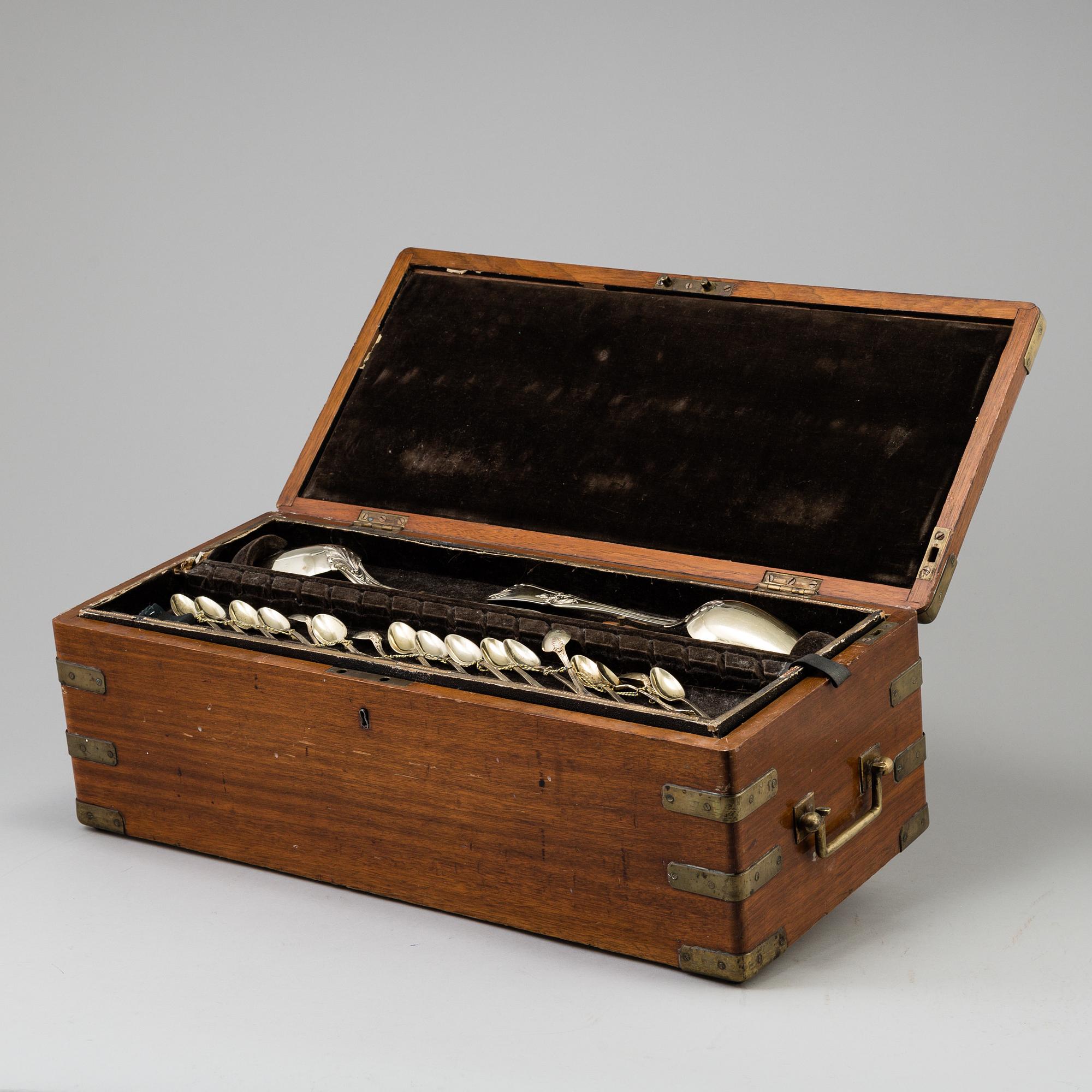 A 75 piece set of silver flatware, model Diplomat, GAB och CGH, Stockholm,1970s.