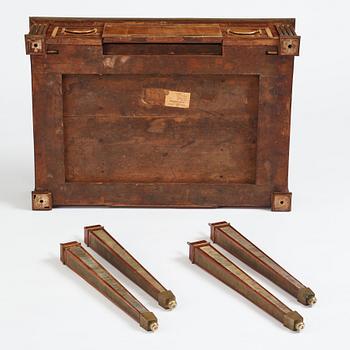 Kejserligt bord, av David Roentgen (mästare i 1780-1807), Neuwied  ca 1785-1790, Louis XVI.