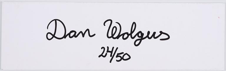 Dan Wolgers, "Hot Set - Please Keep Off".