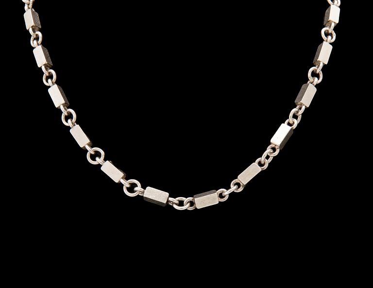 Wiwen Nilsson necklace silver rod chain, Lund likely 1948.