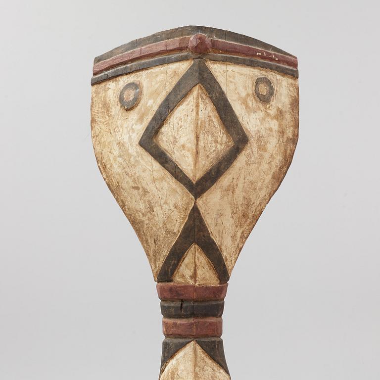 A sculpture, "a-Mantsho-ña-Tshol", reportedly from Baga, Senegal, from the second half of the 20:th century.