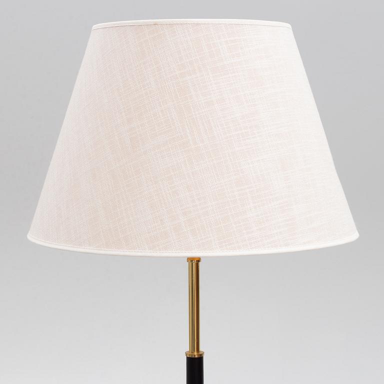 Golvlampor, ett par, "Tullgarn G760", Armaturhantverk, samtida tillverkning.