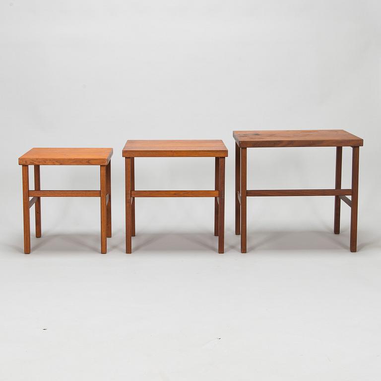 Olof Ottelin, A 1960s 'Triplex' nesting table for Oy Stockmann Ab, Keravan Puusepäntehdas, Finland.