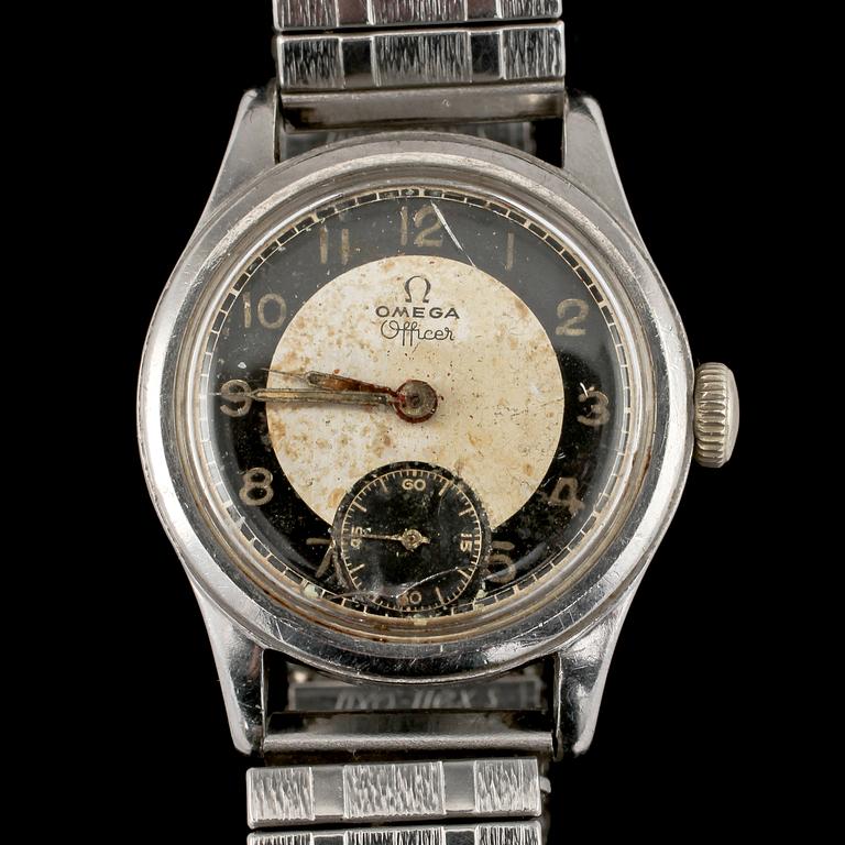 HERRARMBANDSUR, Longines samt Omega Officer, 1900-talets andra hälft.