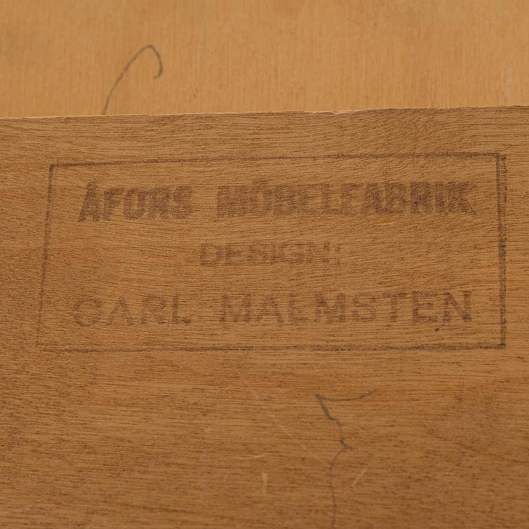 Carl Malmsten, skrivbord "Guldheden", med stol.