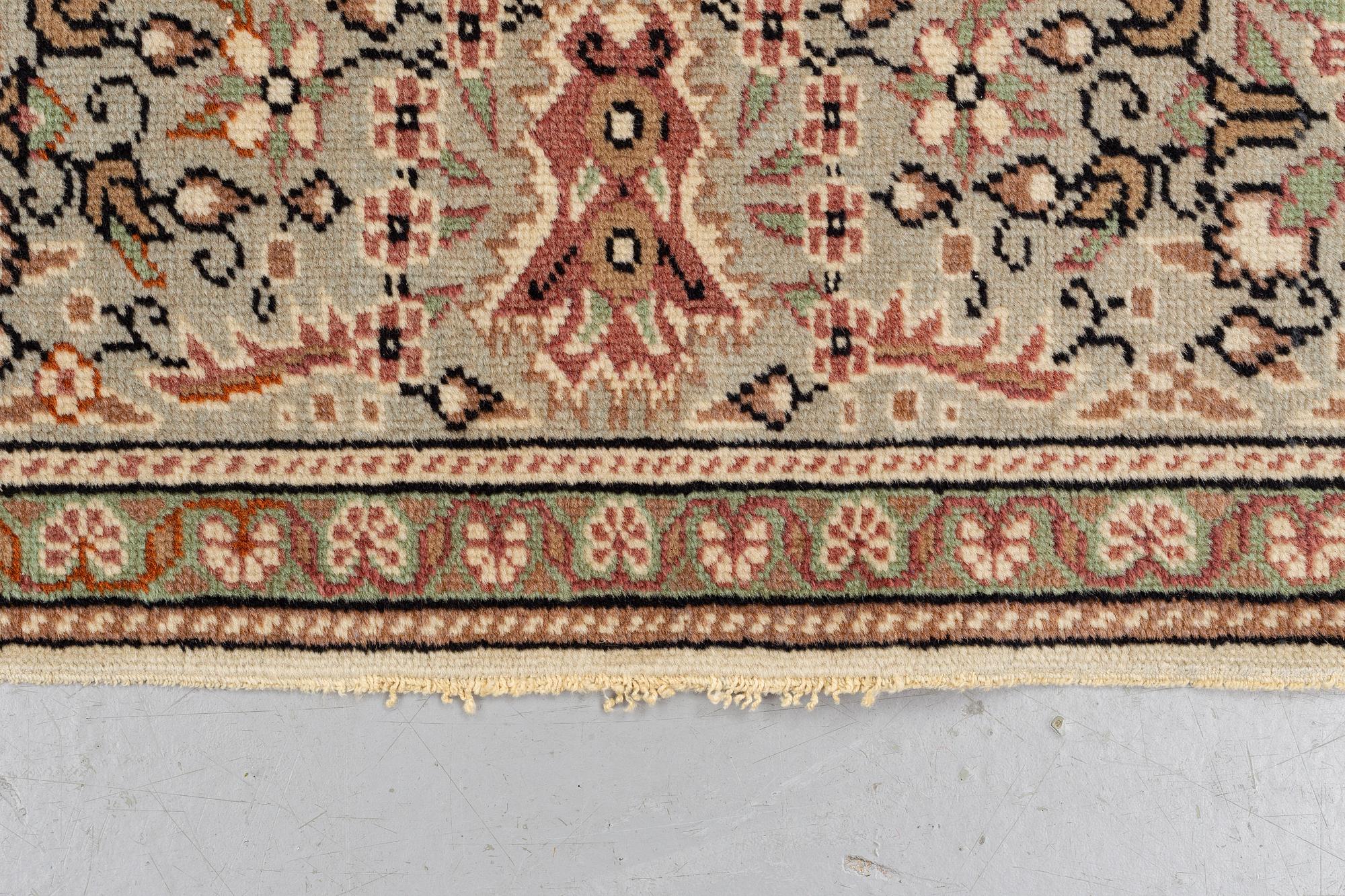 Carpet, Oriental/Eastern Europe, ca 297 x 196 cm.