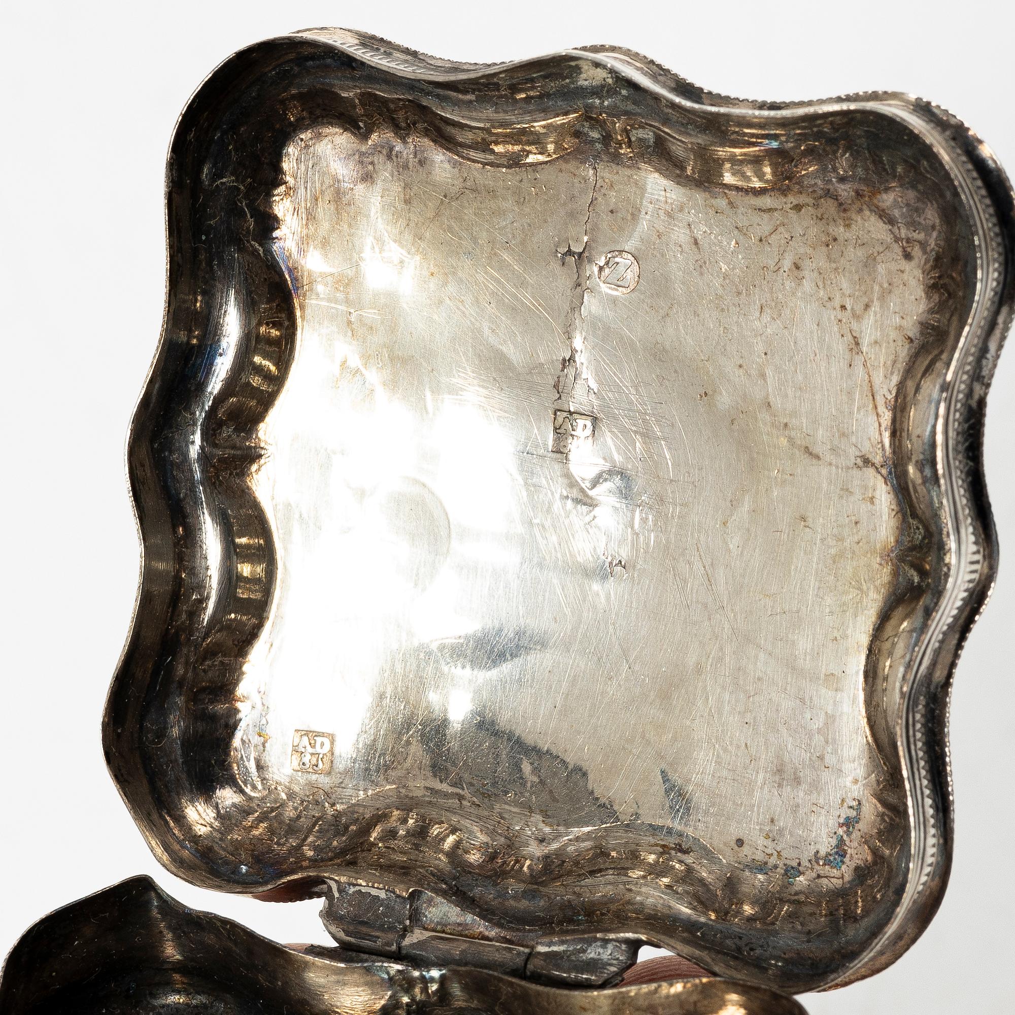 Dosor, 8 st, silver, Holland och England, mestadels 1800-tal.