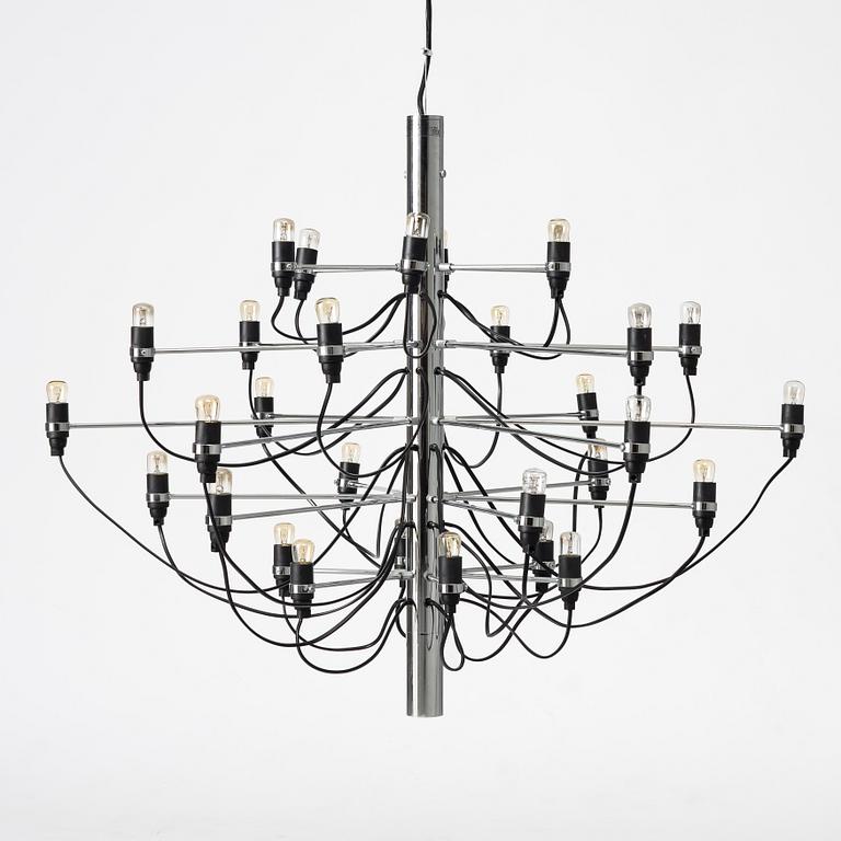 Gino Sarfatti, takkrona, modell 2097/30, Flos, Italien.