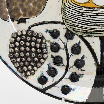 Birger Kaipiainen, a decorative ceramic plate, signed Kaipiainen Arabia.