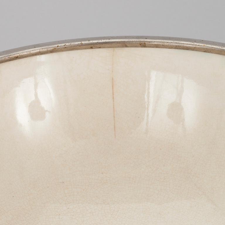 JORDGUBBSSKÅL, flintgods, Europa 1900-tal.