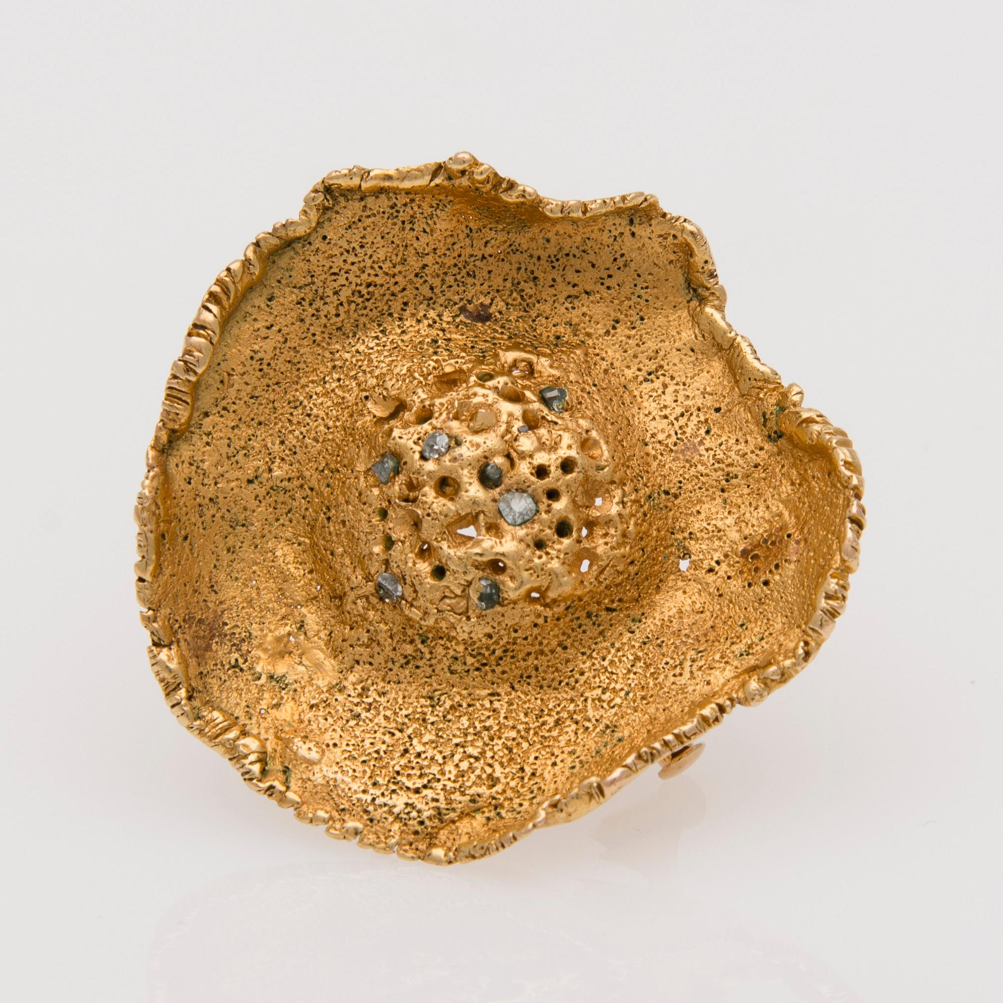 BROSCH, 18K guld, diamanter. A. Tillander, Helsingfors.