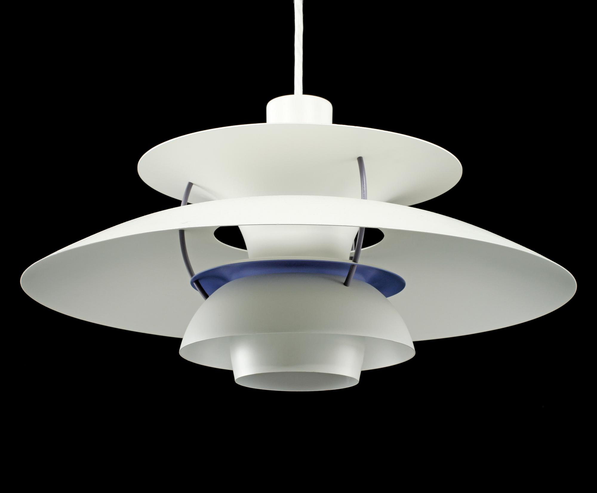 TAKLAMPA, "PH-lampa", Louis Poulsen för Poul Henningsen, 1900-talets fjärde kvartal. Höjd 30 cm.