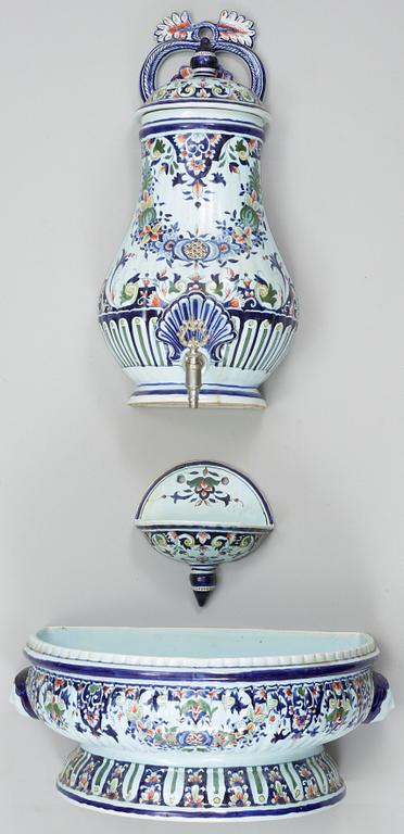 VATTENCISTERN, fajans, Frankrike, 1800/1900-tal.