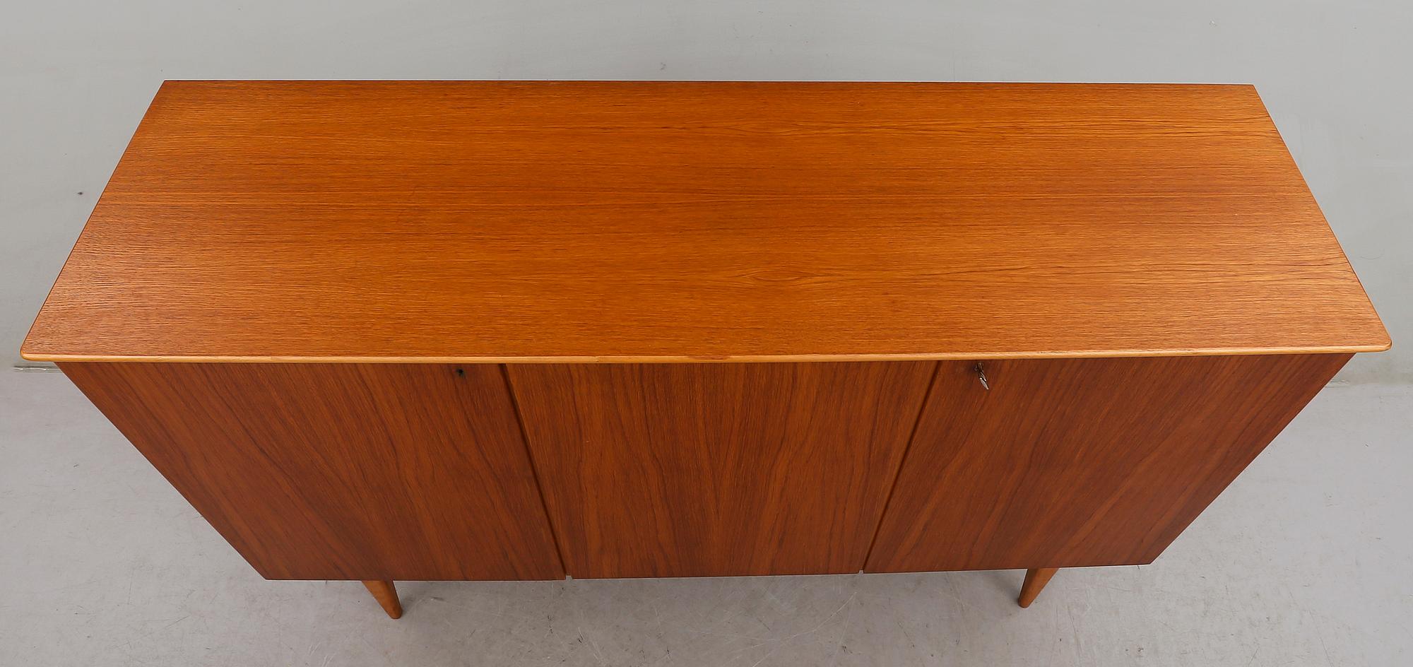 SIDEBOARD, 1900-talets andra hälft.