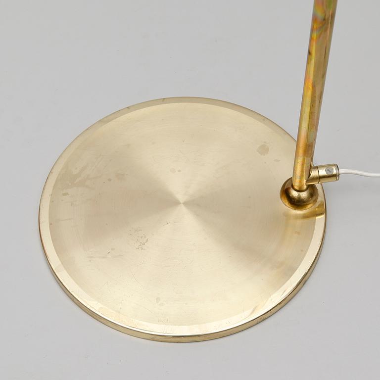 GOLVLAMPA, Nya Öia, 1900-talets andra hälft.