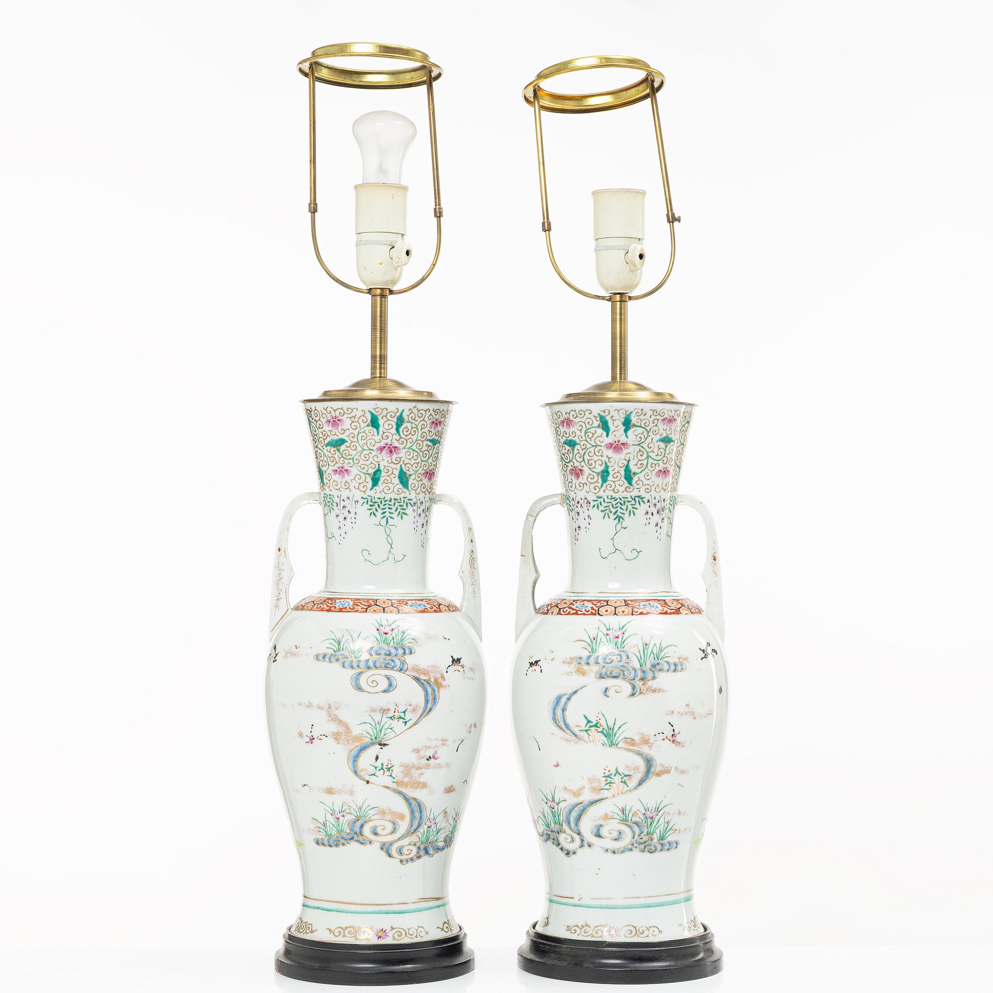 A pair of Japanese porcelain table lamps, Taishō/early Shōwa, 1920-/30s.