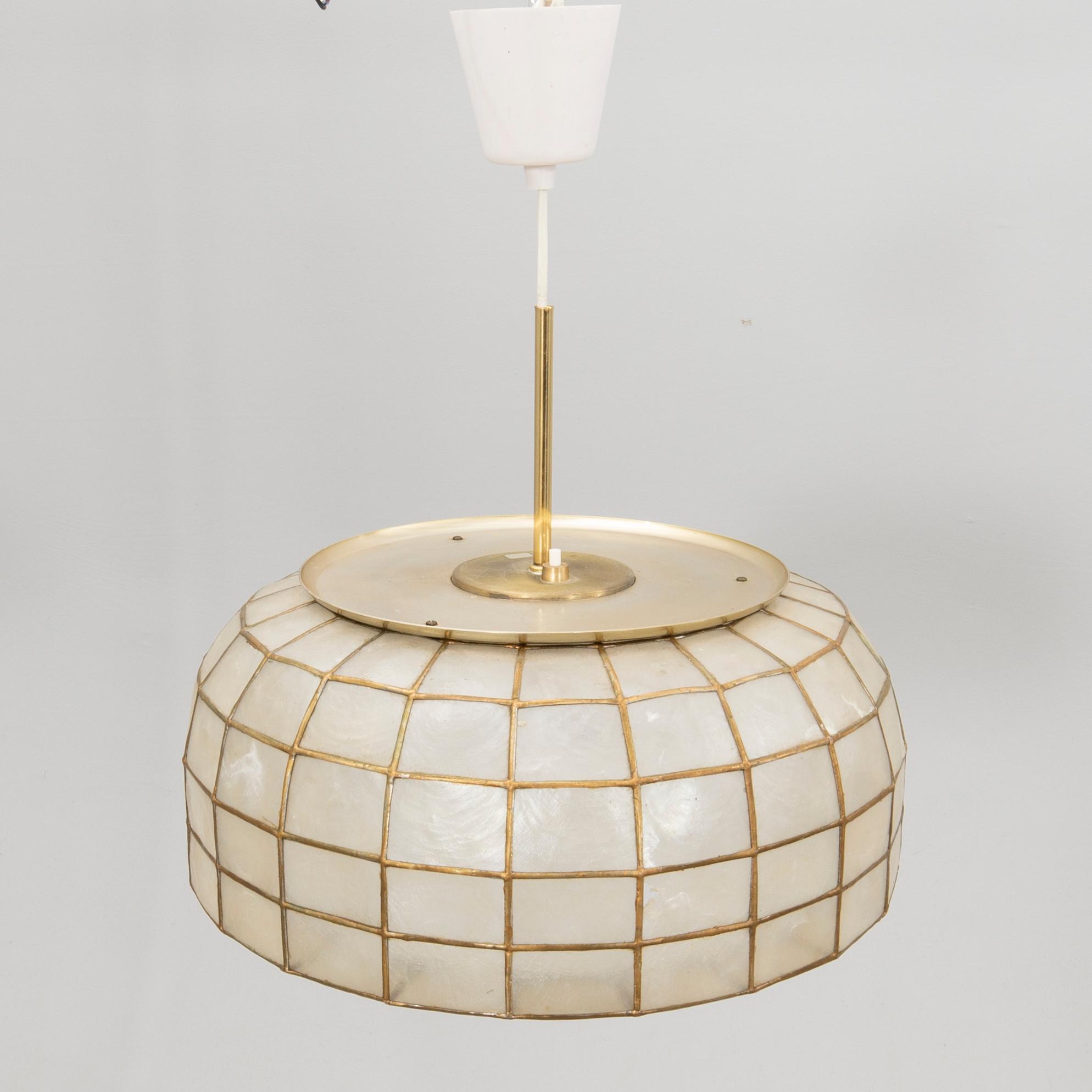 Anders Pehrson, "Knubbling Special", taklampa, producerad i en begränsad upplaga om ca 10 exemplar, ateljé Lyktan, 1970-tal.