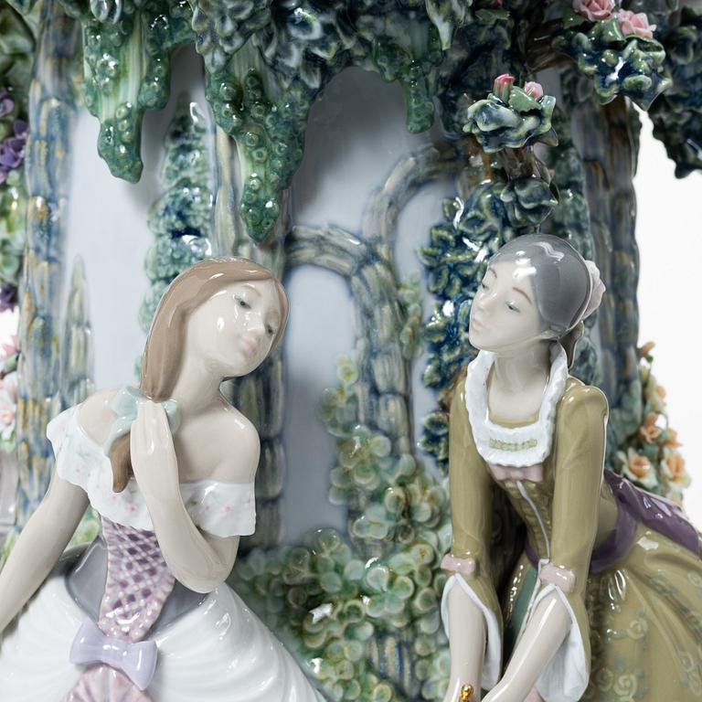 Lladró, "Ladies from Aranjuez vase", vas, Spanien.