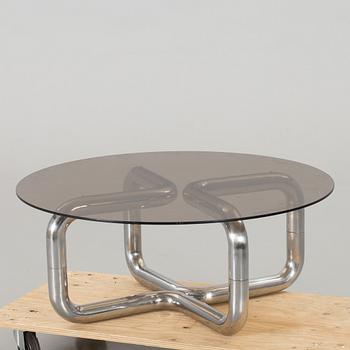 A LATE 20TH CENTURY COFFEETABLE,