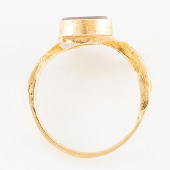 Björn Weckström, ring, 18K guld med vattenmelonturmalin, för Lapponia.