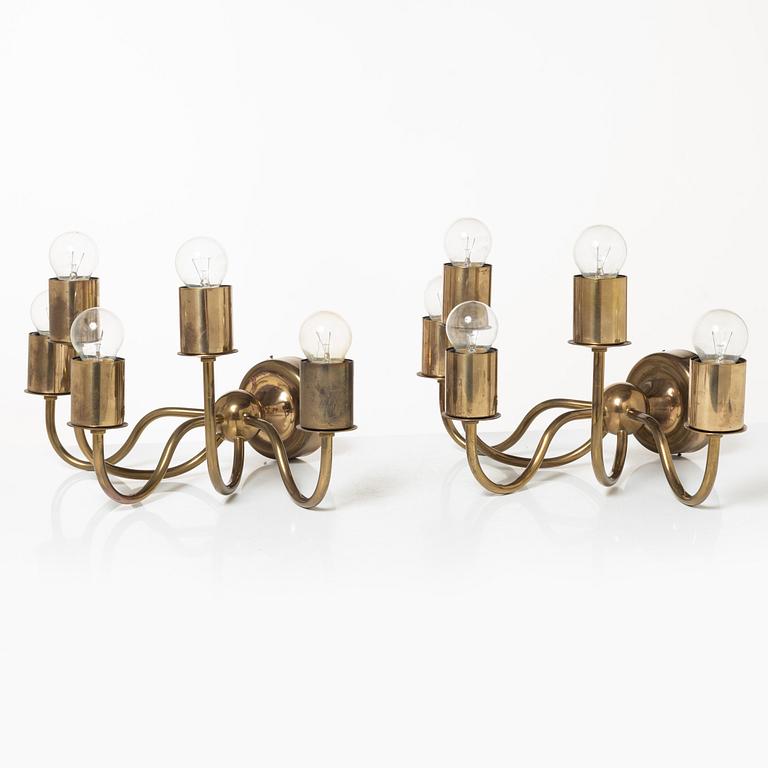 Josef Frank, Vägglampor, ett par, modell B2572 för Firma Svenskt Tenn.