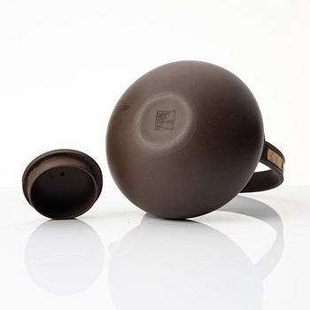 A yixing teapot, China, 1980s.