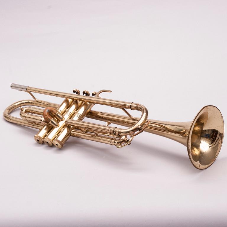 TRUMPET, mässing, Oxford Amati-Kraslice, numrerad 554404. 1900-tal.