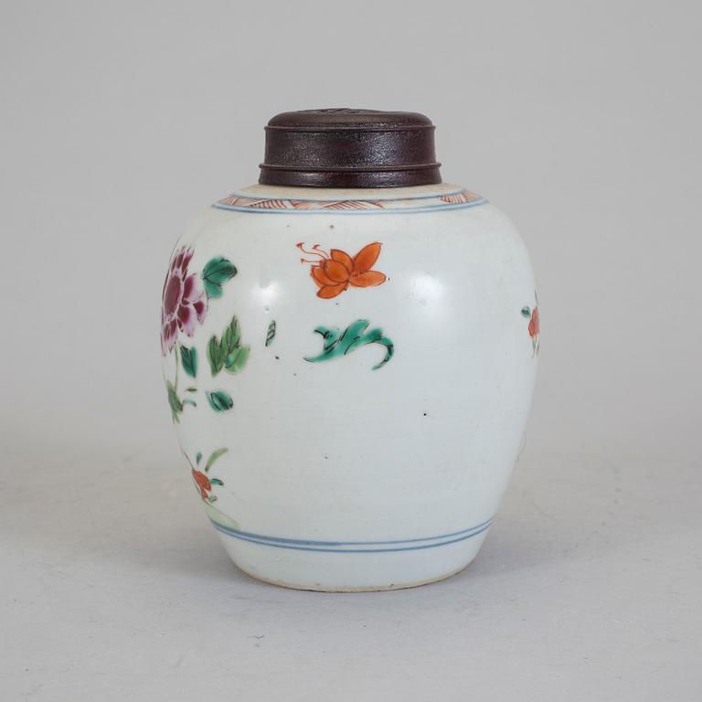 BOJAN, porslin, Kina, Qianlong (1736-1795).