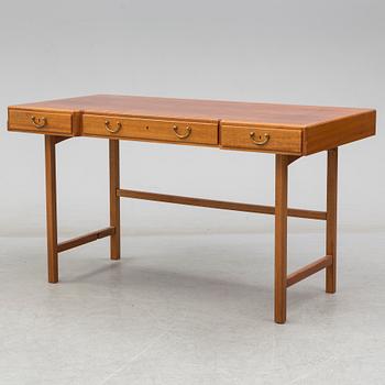 JOSEF FRANK, a model 1022 desk, Firma Svenskt Tenn.