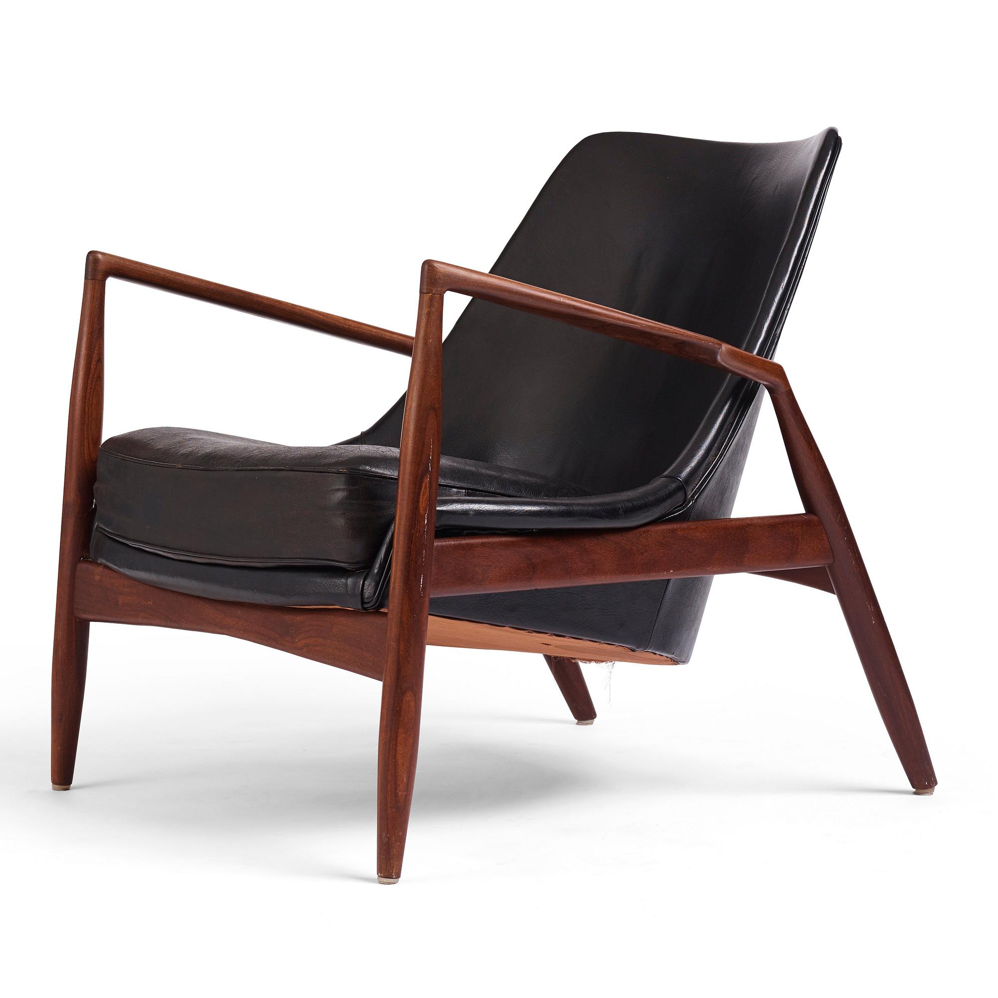 Ib Kofod-Larsen, a 'Sälen' (Seal) armchair, Olof Perssons Fåtöljindustri (OPE), Jönköping, Sweden 1950-60s.