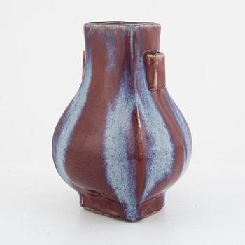 A flambe glazed Hu vase, second part of the 20th century.