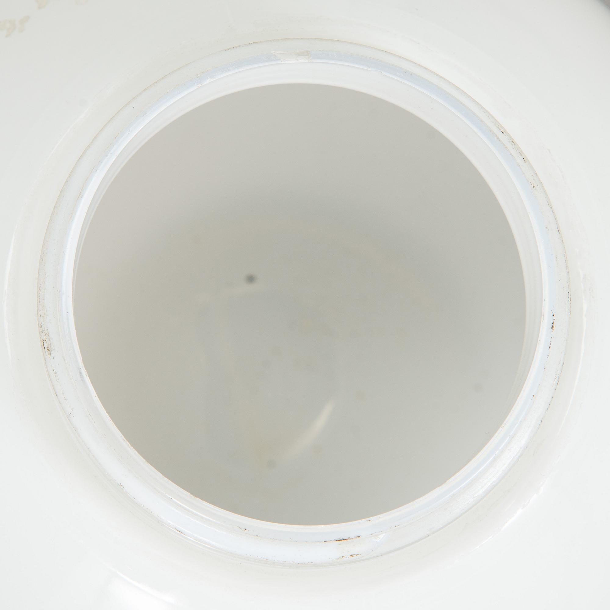 Paavo Tynell, seinä- / ulkovalaisinpari, malli 7308, Taito / Idman, 1930-luku.