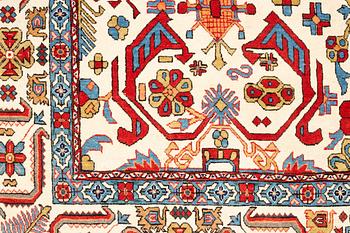 Matto, semi-antique Qum, ca 342,5 x 222 cm.