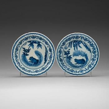 377. Two blue and white dishes, Ming dynasty, Wanli (1573-1620).