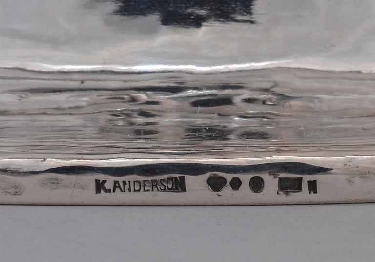 KULHO, hopeaa. K. Anderson Tukholma 1924. Paino 1064 g.