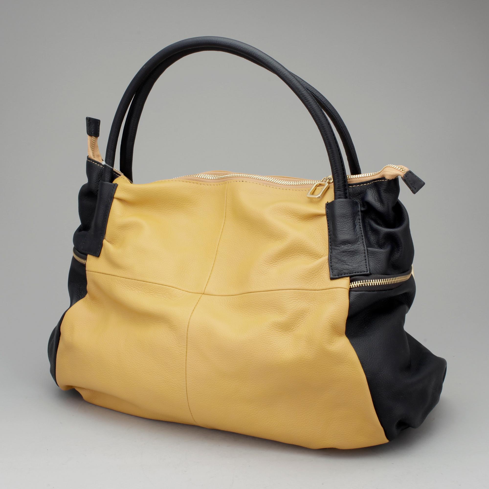 VÄSKA, Charles Jourdan.