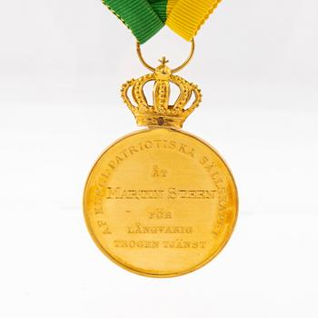 Medalj, Kungliga Patriotiska Sällskapet, guld, Gustaf V, 1945.