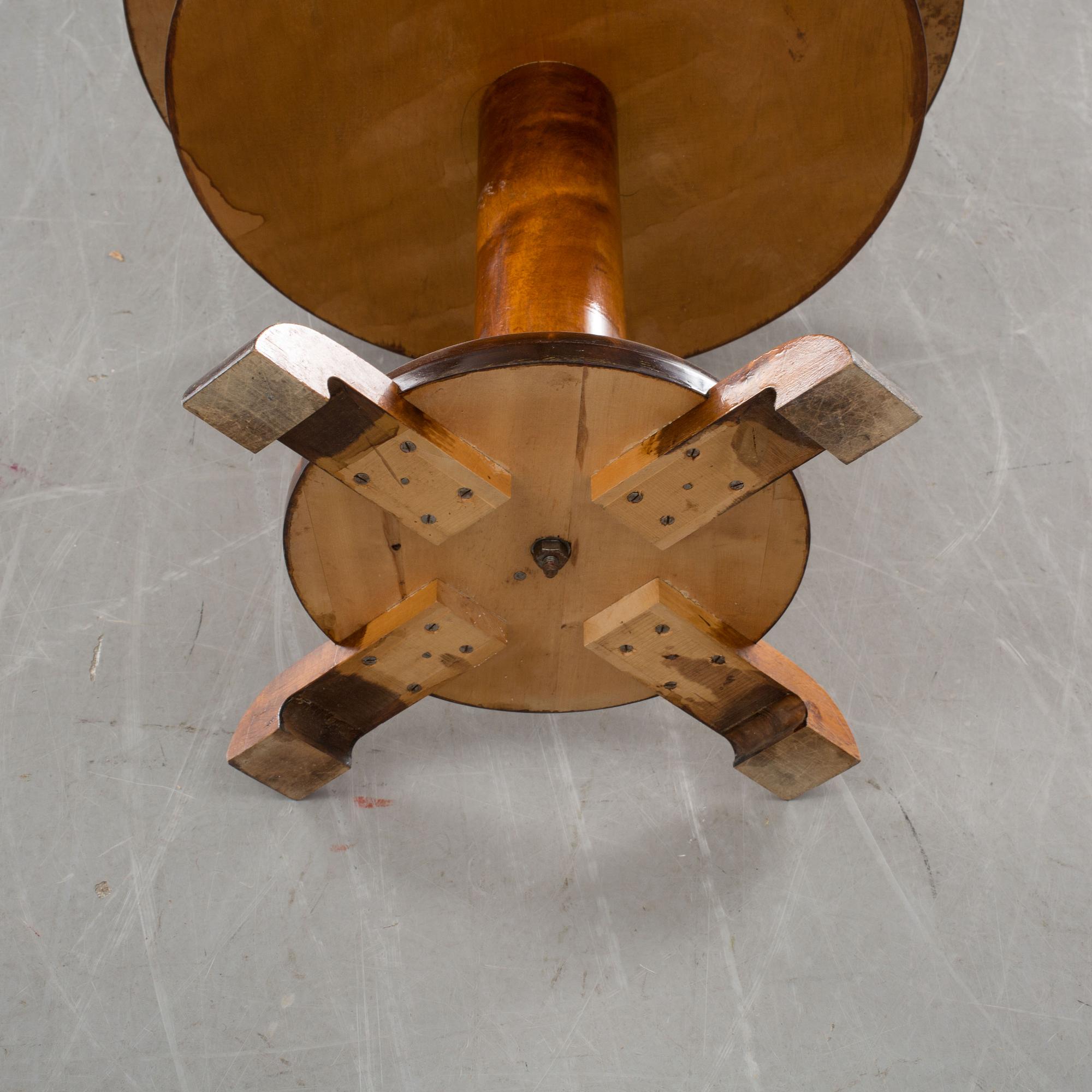 BORD, Art deco, 1900-talets första hälft.