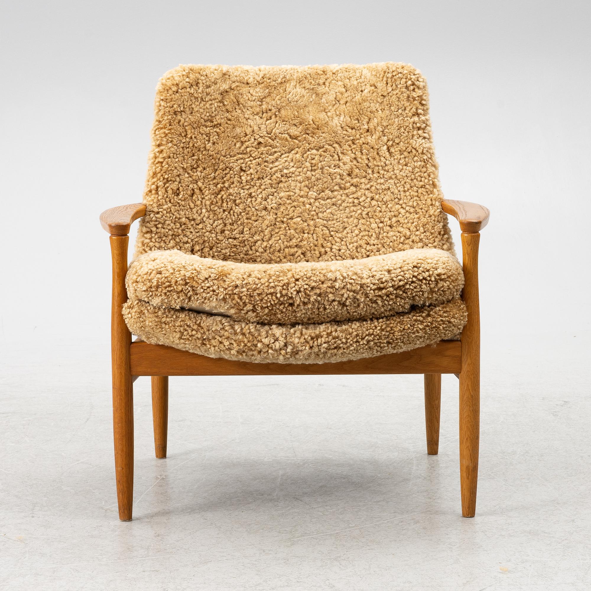 Armchair, sheepskin, mid-20th century.