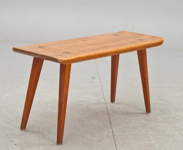 BÄNK, "Visingsö", design Carl Malmsten för Karl Andersson.