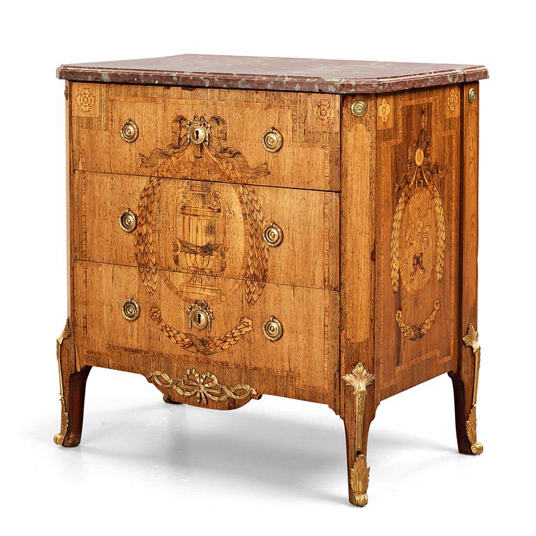 A Gustavian 18th century commode in the manner of Johan Wilhelm Metzmacher (master in Stockholm 1769-1783).