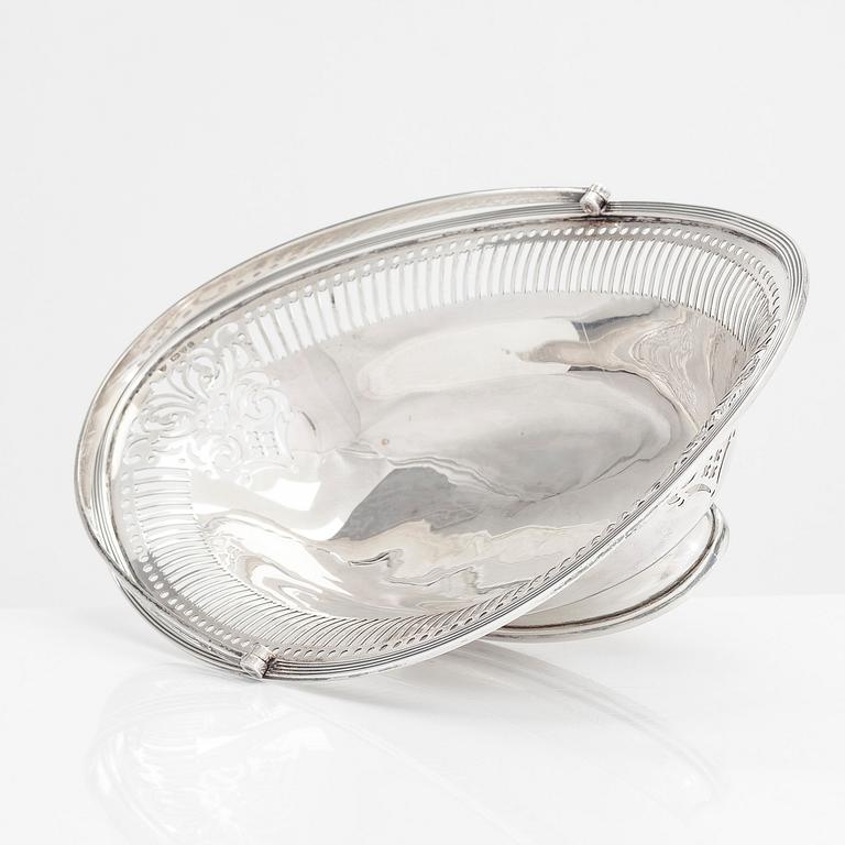 Haseler Brothers, brödkorg, sterlingsilver, Chester, England 1903.