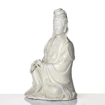 A blanc de chine figure of Guanyin, Qing dynasty, 18th century.