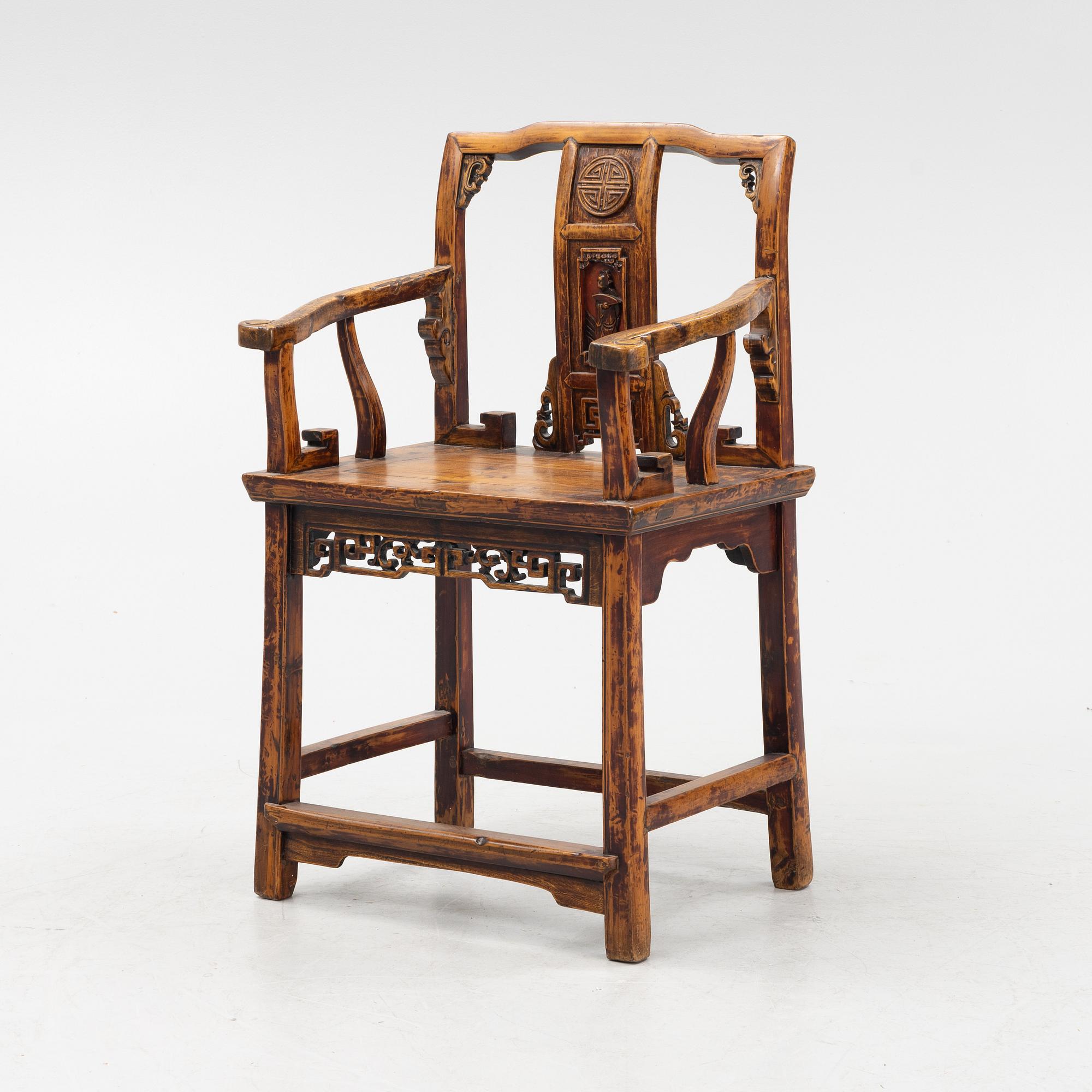 A Chinese chair, around the year 1900.