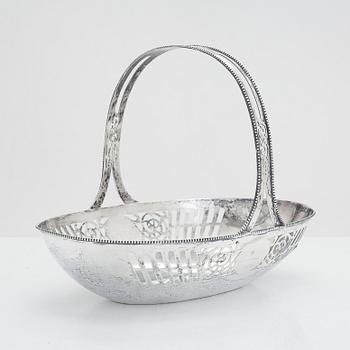 A silver breadbasket from Silberwarenfabrik Alexander Sturm, mid-20th century.