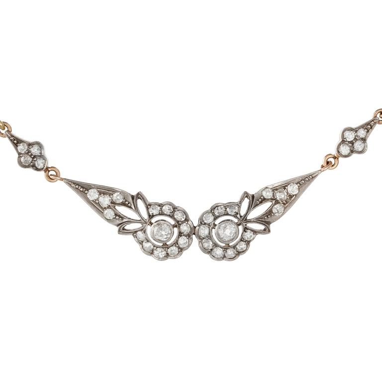 KAULAKORU, 14K kultaa, platinaa. 8/8 ja 16/16 hiottuja timantteja c. 2.00 ct. H/si-I. Paino 8 g.