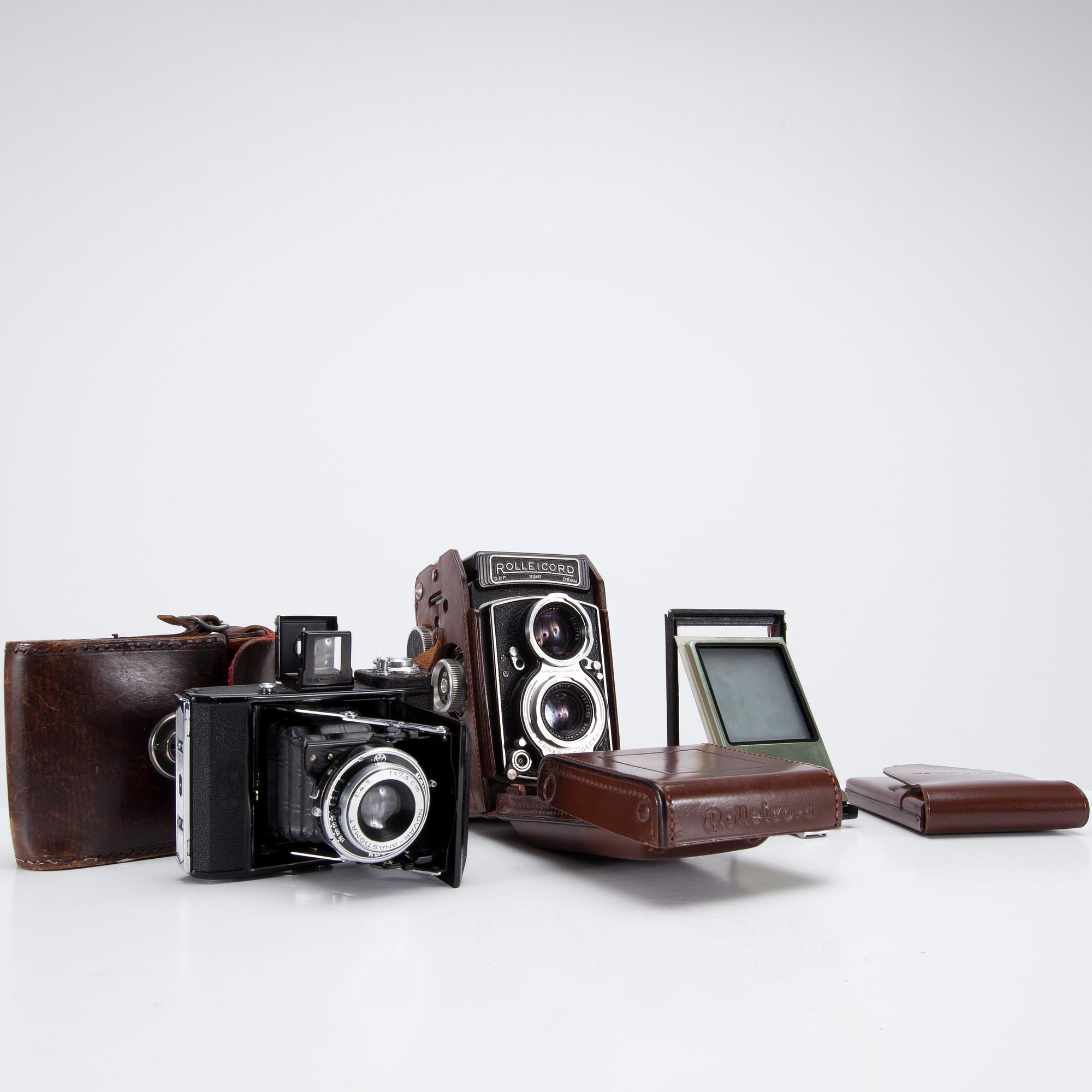 KAMEROR, 2 st, Rolleicord och Zeiss Novar-Anastigmat samt TILLBERHÖR, Tyskland 1900-talets senare hälft.