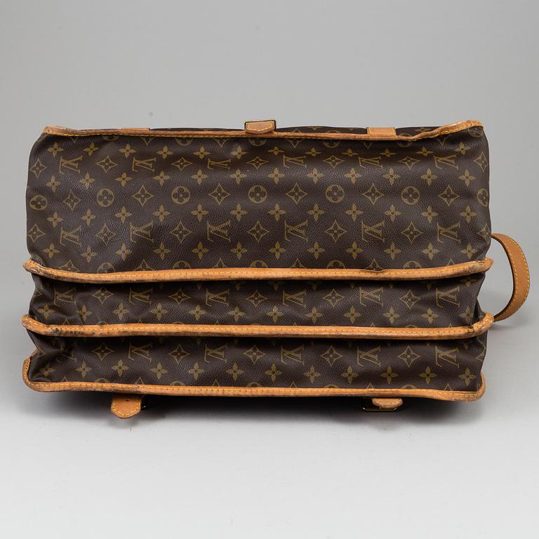 LOUIS VUITTON, a 'Sac Chasse Kelber'.